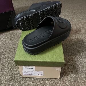 Women’s Gucci Slides